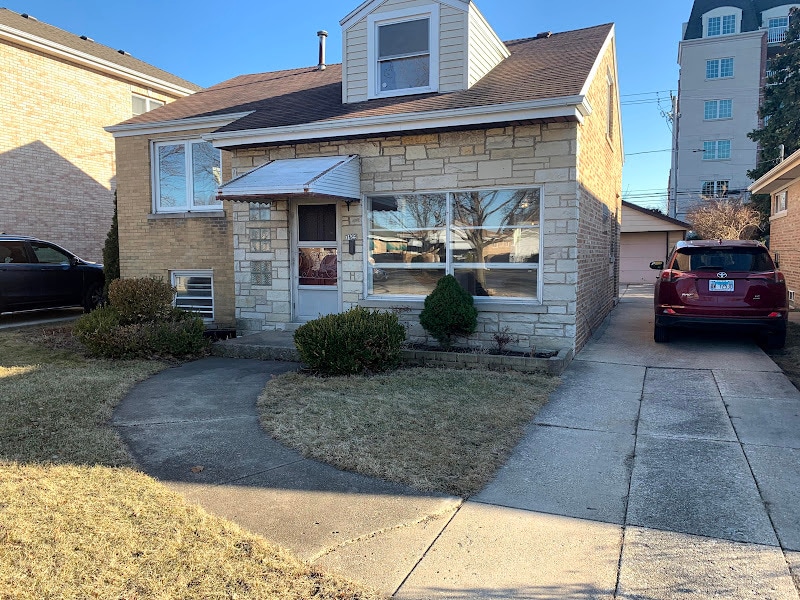 7429 W Ainslie St, Harwood Heights, IL 60706 House Rental in Harwood