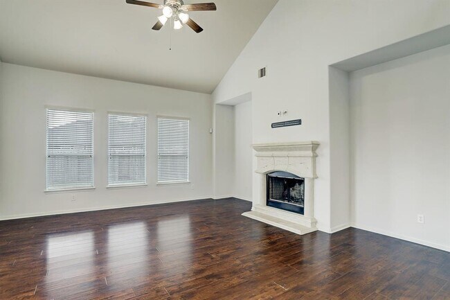 Foto del edificio - 12503 Wortham Falls Blvd