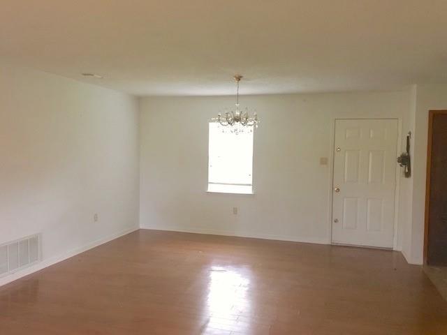 Foto del edificio - 12395 Old Cedar Point Rd