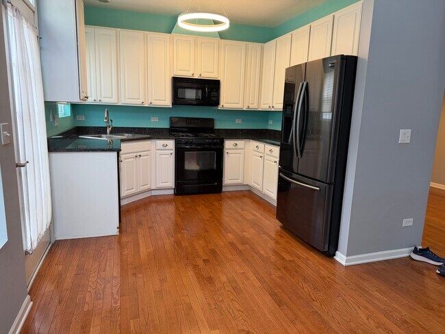 Foto del edificio - 2617 Kendall Crossing