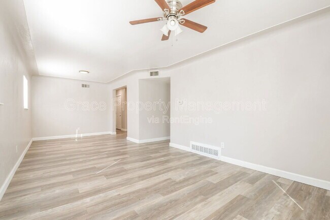 Foto del edificio - 1281 Victor St