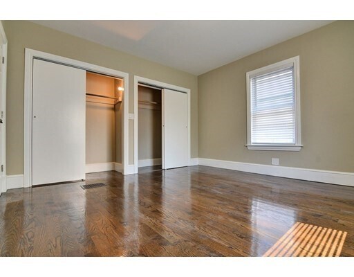 Foto del edificio - 24 Whitman St