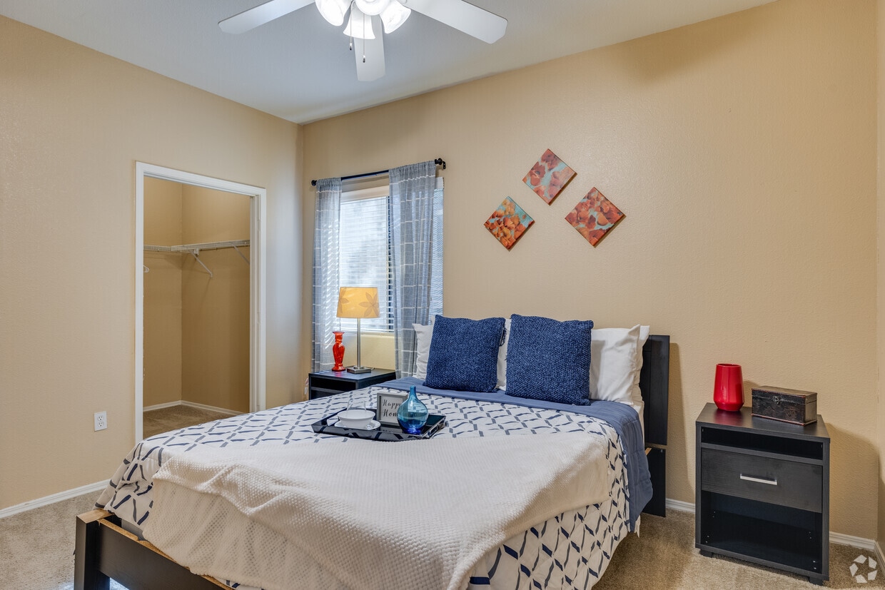 Villas on Bell - 4045 W Bell Rd Phoenix, AZ 85053 | Apartments.com