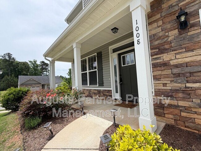 Foto del edificio - 1008 Swan Ct