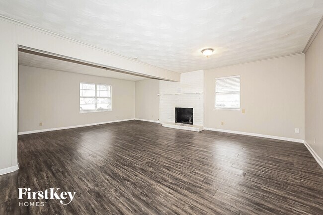 Building Photo - 3825 Tolbert St