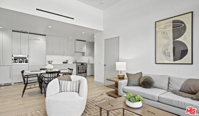 Foto del edificio - 130 S Sepulveda Blvd