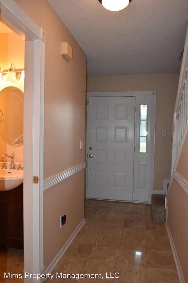 Building Photo - 4 br, 2.5 bath House - 5951 Coy Burgess Loop