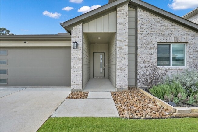 Foto del edificio - 14213 Wonder Lake Ln