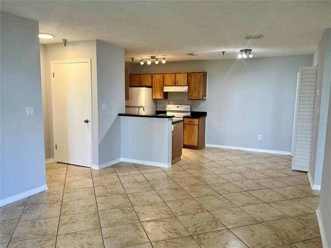 Foto del edificio - 10265 Gandy Blvd N