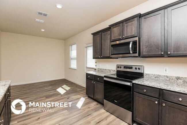 Foto del edificio - 174 Switchback Hl Rd