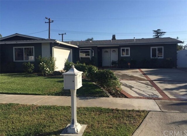 Primary Photo - 1672 Rainbow Dr