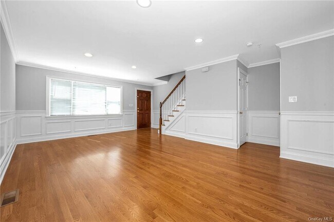 Building Photo - 67 Ellsworth Ave