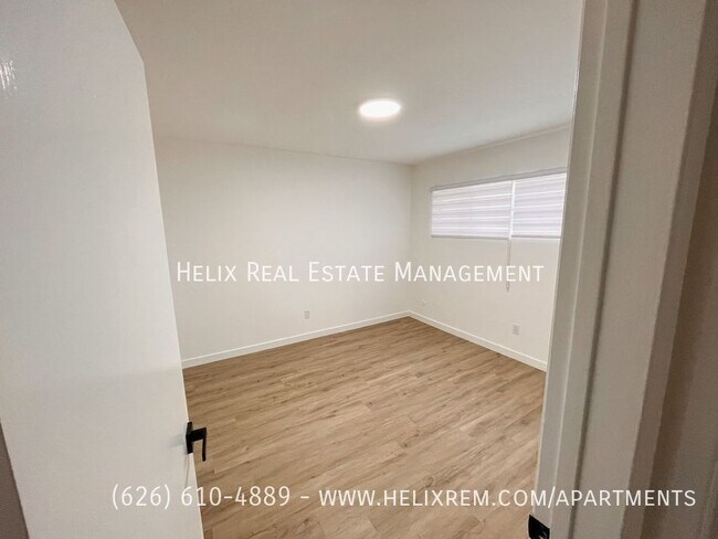 Foto del edificio - 1313 Huntington Dr