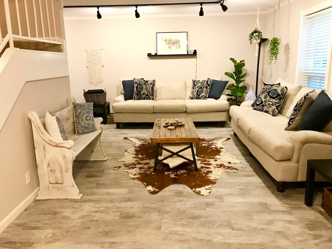 Foto principal - 1865 Coronado Hills Dr