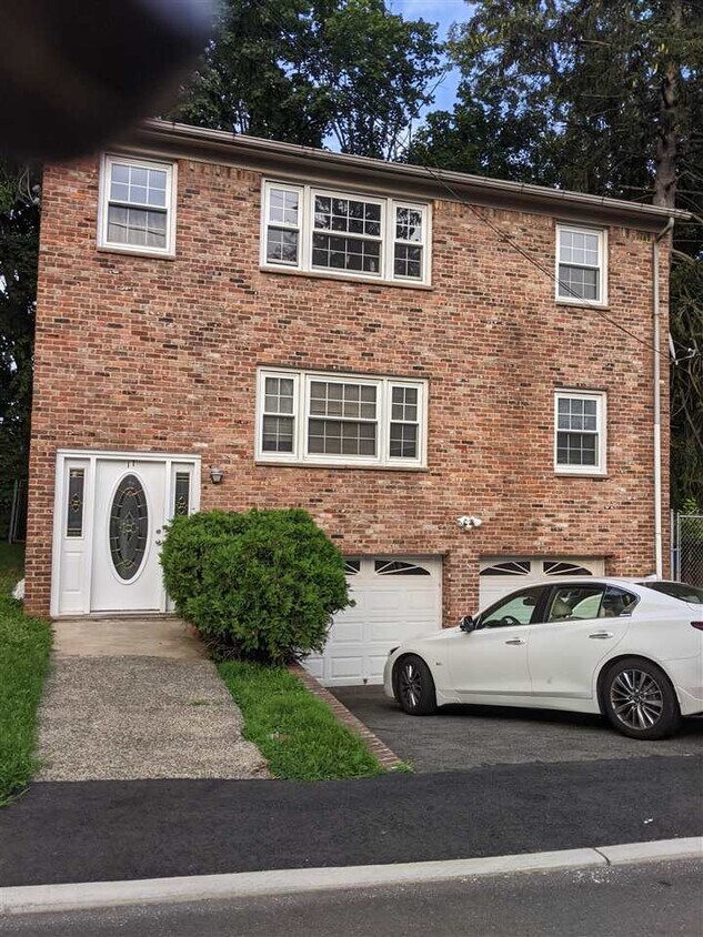 11 Bertha Ave, Union, NJ 07088 House Rental in Union, NJ