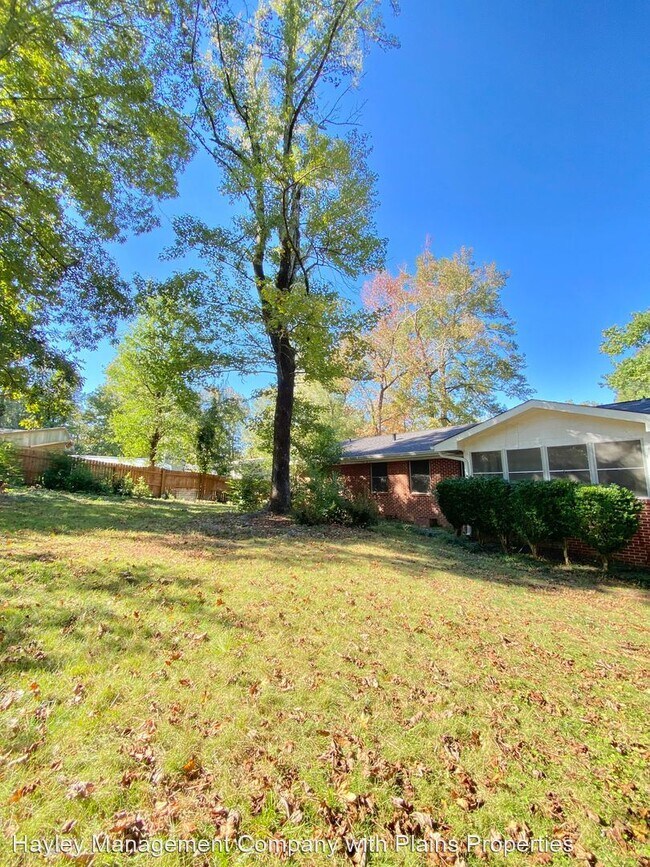 Foto del edificio - 4 br, 3 bath House - 448 Hare Avenue