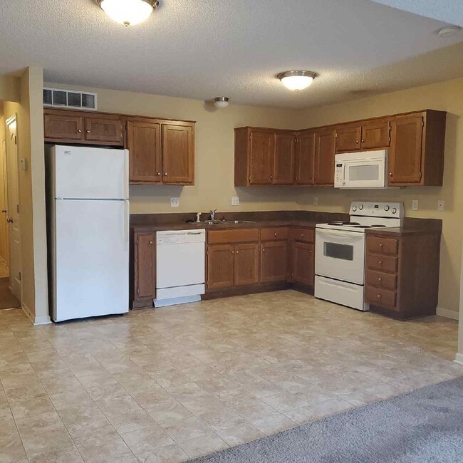 Foto del edificio - 425j Hawthorne Blvd