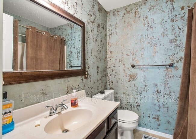 Building Photo - 3715 Muirfield Green Dr
