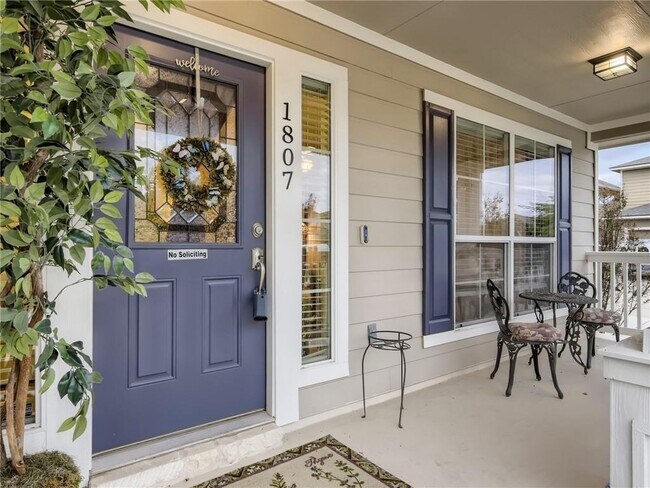 Building Photo - 1807 Colorado Bend Dr
