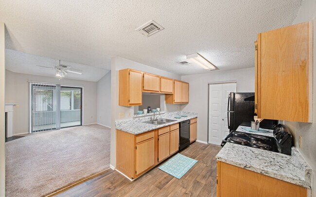 9-Ancho de cocina - The Paddock Club