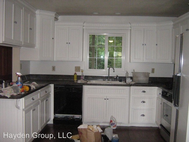 Building Photo - 21192 NW Dairy Creek Rd