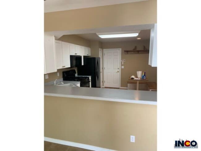 Building Photo - 6323 S Harrison Ct