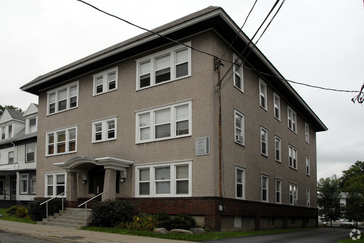 Building Photo - 99 Murray St