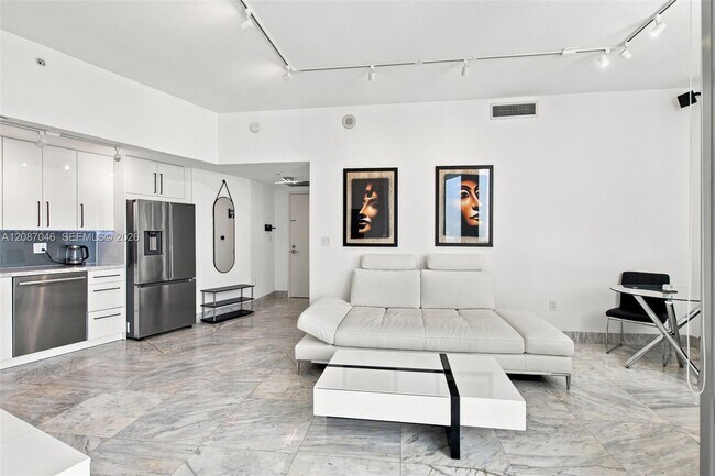 Foto del edificio - 92 SW 3rd St