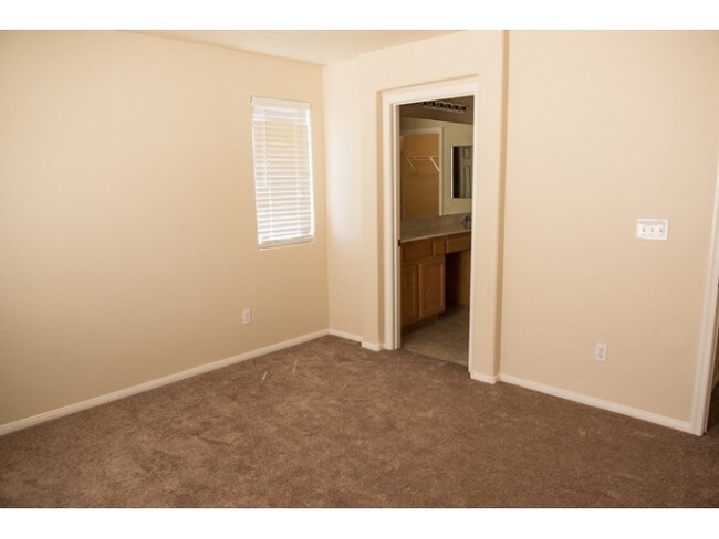 Building Photo - 6480 Bentley Wood Ct
