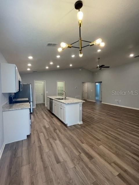 Building Photo - 648 Lorient Drive