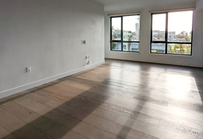 Foto del edificio - 1300 22nd St