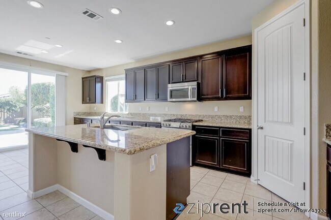 Foto del edificio - 4 br, 3 bath House - 1864 Boardsman Way, F...