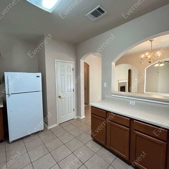 Foto del edificio - 13408 Mizzen St