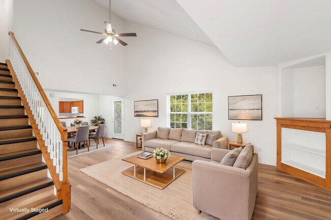 Foto del edificio - 1721-1723-1723 Juniper Dr