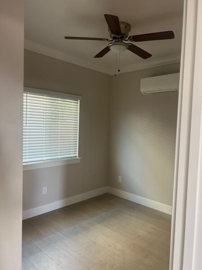 Foto del edificio - 2 bed 1 bath - Brand New Never Been Lived