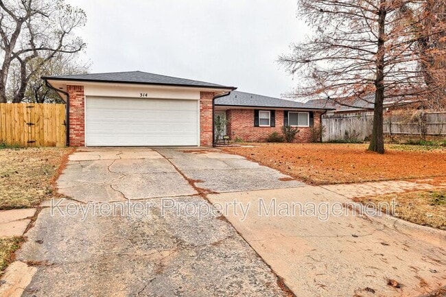 Photo - 314 N Lakeside Terrace House