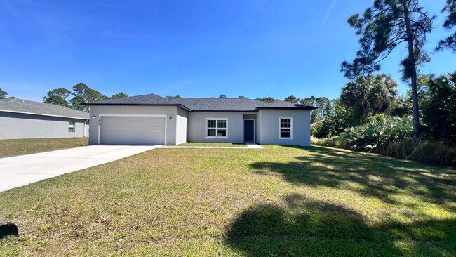 Building Photo - Stunning 3 Bedroom, 2 Bathroom Home in Pal...