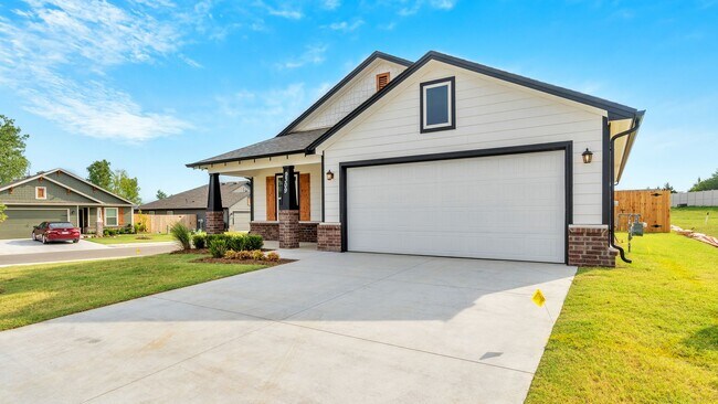 Foto del edificio - 3 Bed | 2 Bath in Owasso!