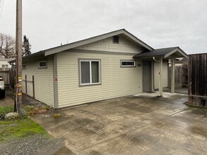Building Photo - 1245 Spear Ave