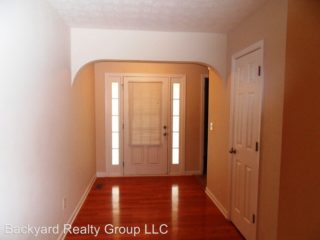 Building Photo - 3 br, 2 bath House - 206 Overlook Pointe