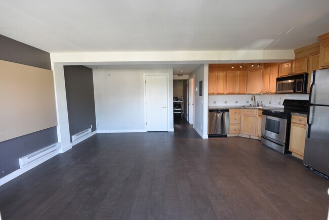 Sala de estar - 1525 Taylor Ave N