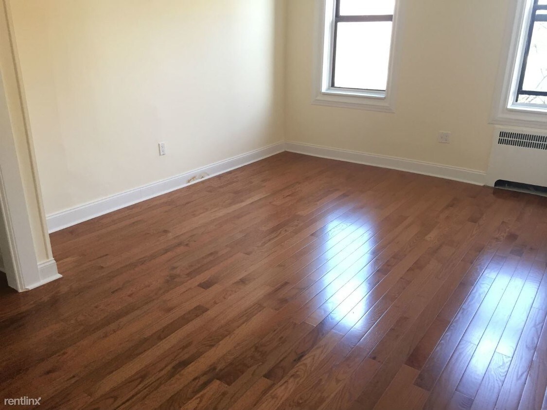 Foto del edificio - 20 Stoddard Pl