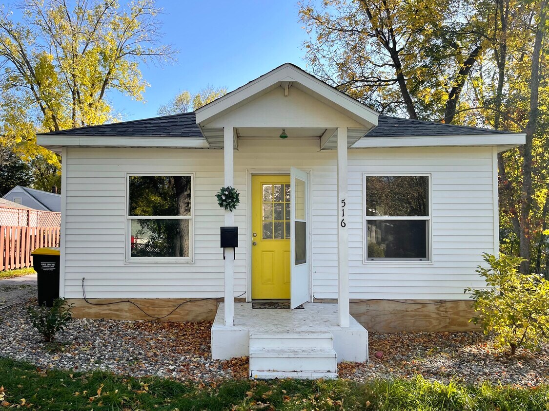 516 Johanna Ave, Willmar, MN 56201 House Rental in Willmar, MN