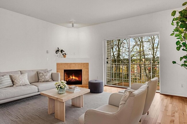 Photo - 7020 Holly Park Dr S #W2 Apartment