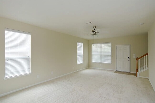 Building Photo - 5806 Le Carpe Plantation Ct