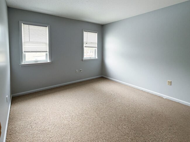 Foto del edificio - 58 Branch Turnpike