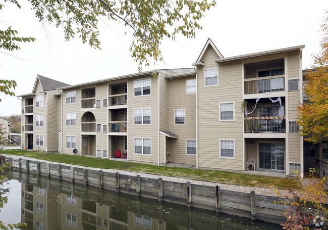 Fisherman's Village Apartments - Fisherman's Village