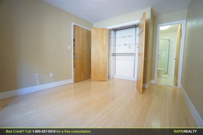 Building Photo - 1735 Caton Ave
