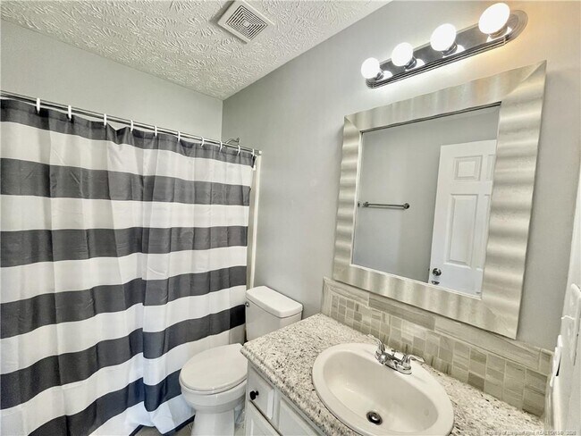 Building Photo - 4226 Donegal Dr