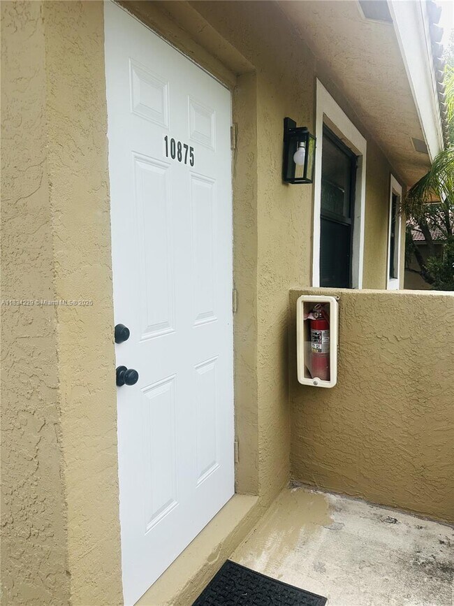 Building Photo - 10875 NW 45th St